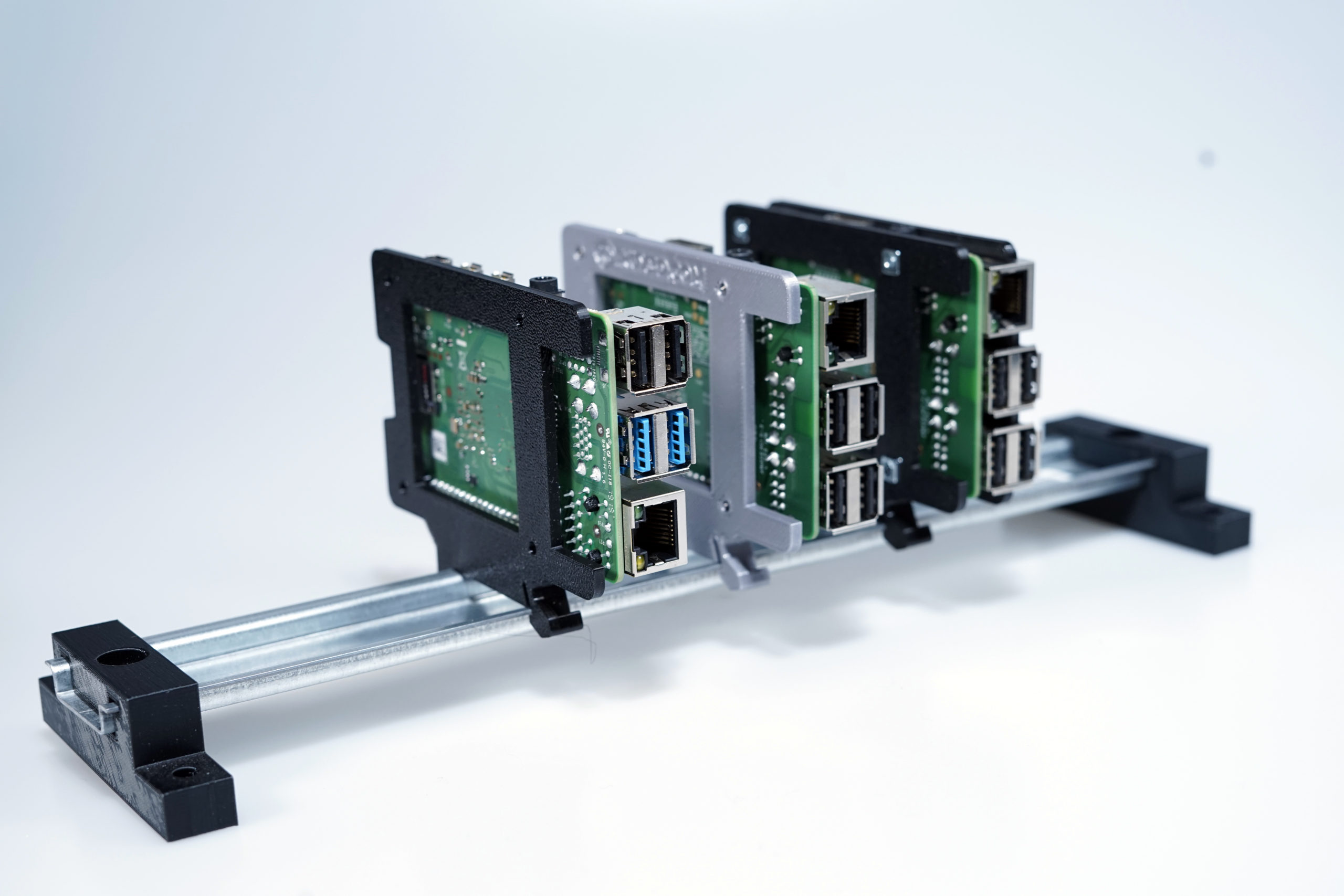 RaspberryPi DIN Rail Mount v2